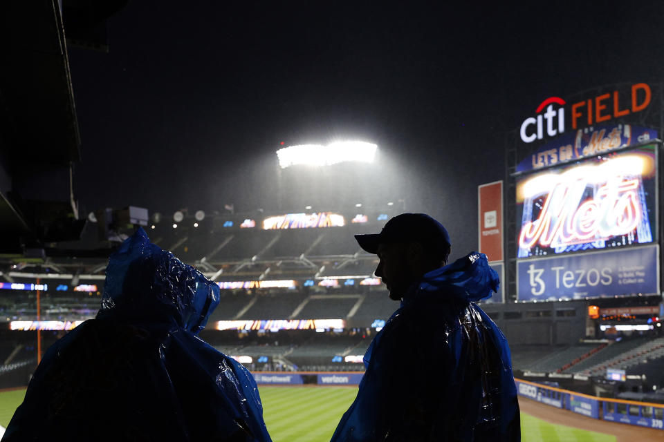 MLB Opening Day 2024 BravesPhillies, BrewersMets postponed to Friday