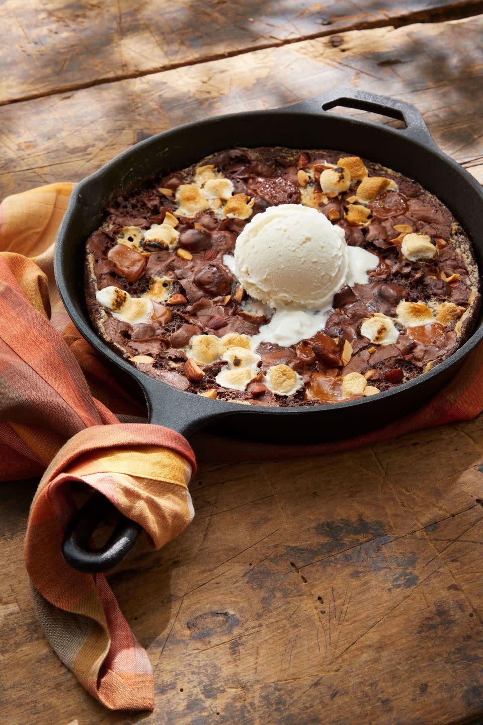 Cast-Iron Caramel, Marshmallow, and Salted Almond Brownies