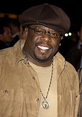 Cedric The Entertainer would like you to get at him, dog, cuz he wants to blow up wit you.  S-T-L! The LA premiere of Universal's 8 Mile