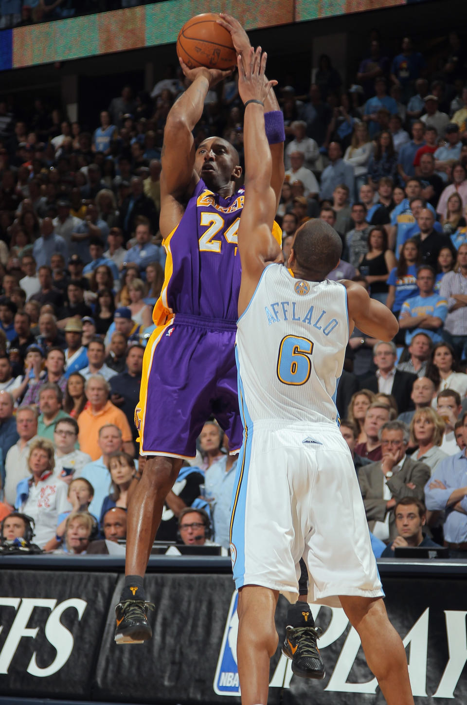 DENVER, CO - MAY 04: Kobe Bryant #24 of the Los Angeles Lakers takes a shot over Arron Afflalo #6 of the Denver Nuggets in Game Three of the Western Conference Quarterfinals in the 2012 NBA Playoffs at Pepsi Center on May 4, 2012 in Denver, Colorado. NOTE TO USER: User expressly acknowledges and agrees that, by downloading and or using this photograph, User is consenting to the terms and conditions of the Getty Images License Agreement. (Photo by Doug Pensinger/Getty Images)