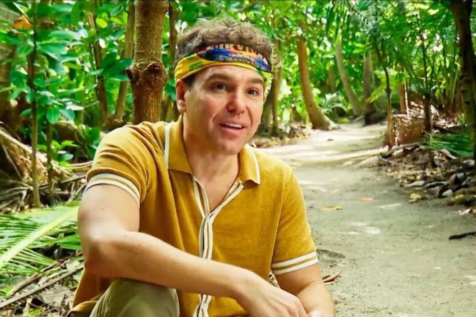 Obama speechwriter Jon Lovett on ‘Survivor’ (CBS)