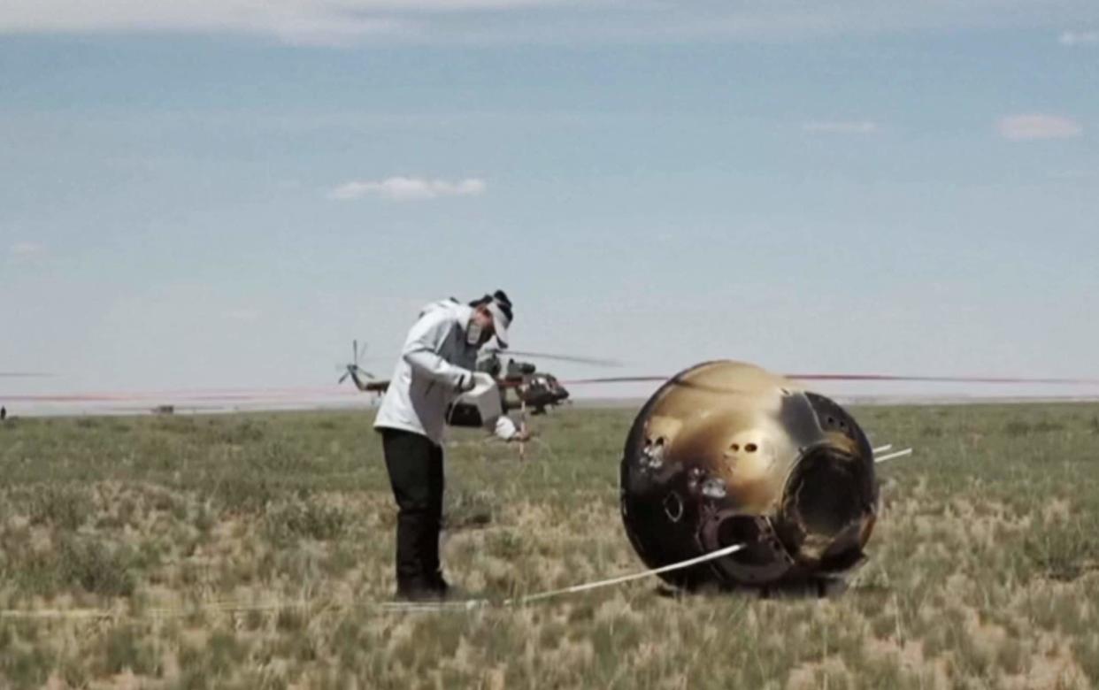 The Chang'e 6 probe landed in northern China in the Inner Mongolian region