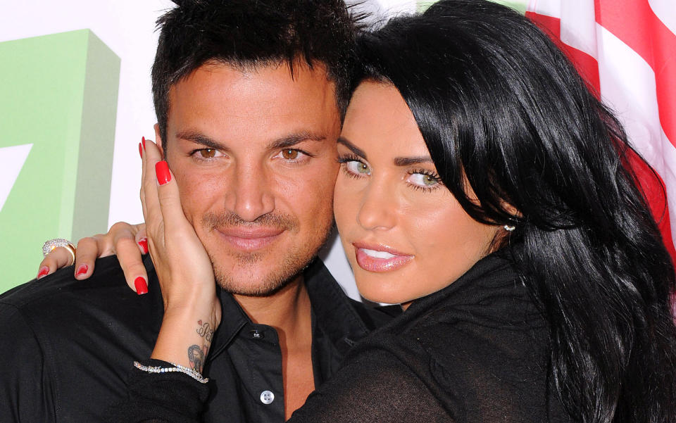 LONDON - APRIL 14: Peter Andre and Katie Price pose at the 'Katie And Peter: The Next Chapter Stateside' photocall at the Soho Hotel on April 14, 2009 in London, England. (Photo by Eamonn McCormack/WireImage) 