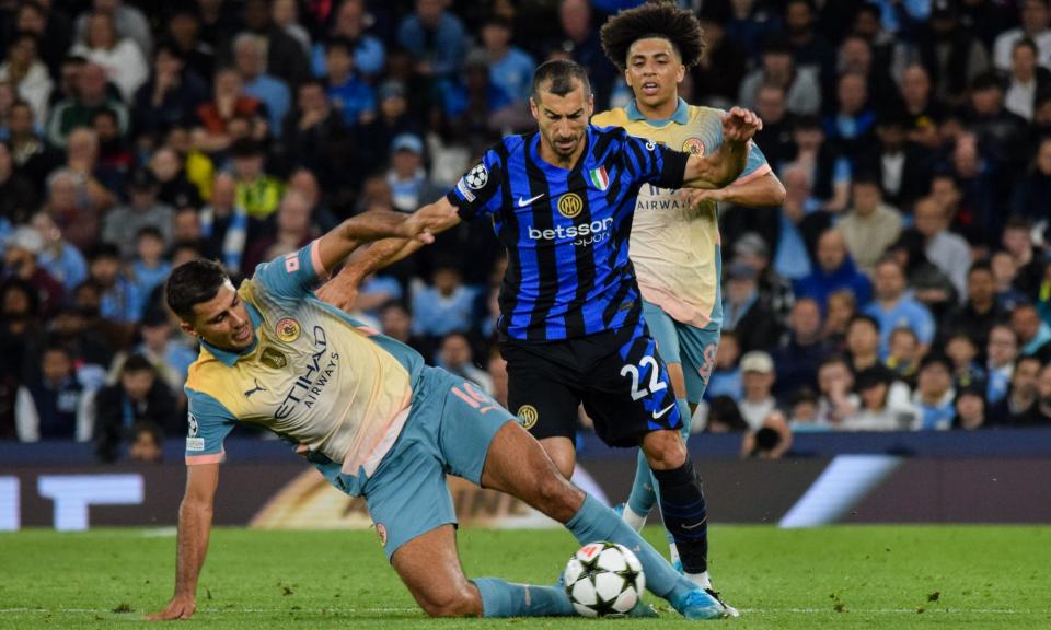 <span>Rodri found himself under pressure throughout the 0-0 against Inter.</span><span>Photograph: Harvey Todd/Every Second Media/Shutterstock</span>