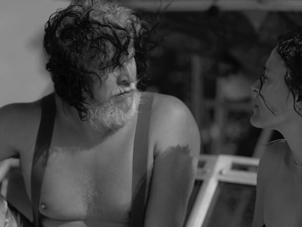 O Cinema Miami Beach estrena ‘Miki Maniaco’ (2022) de la directora Carla Forte con las actuaciones de Carlos Antonio León, Lola Amores y Chaz Mena.