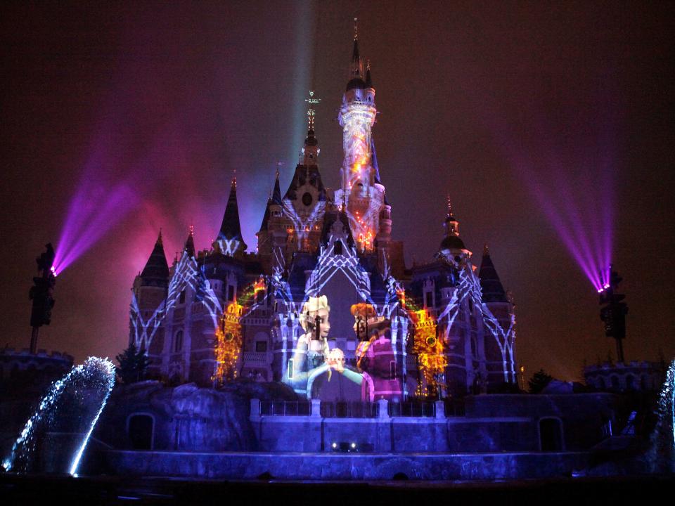 shanghi disney castle night