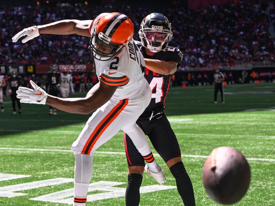 Amari Cooper misses a catch against the Atlanta Falcons.