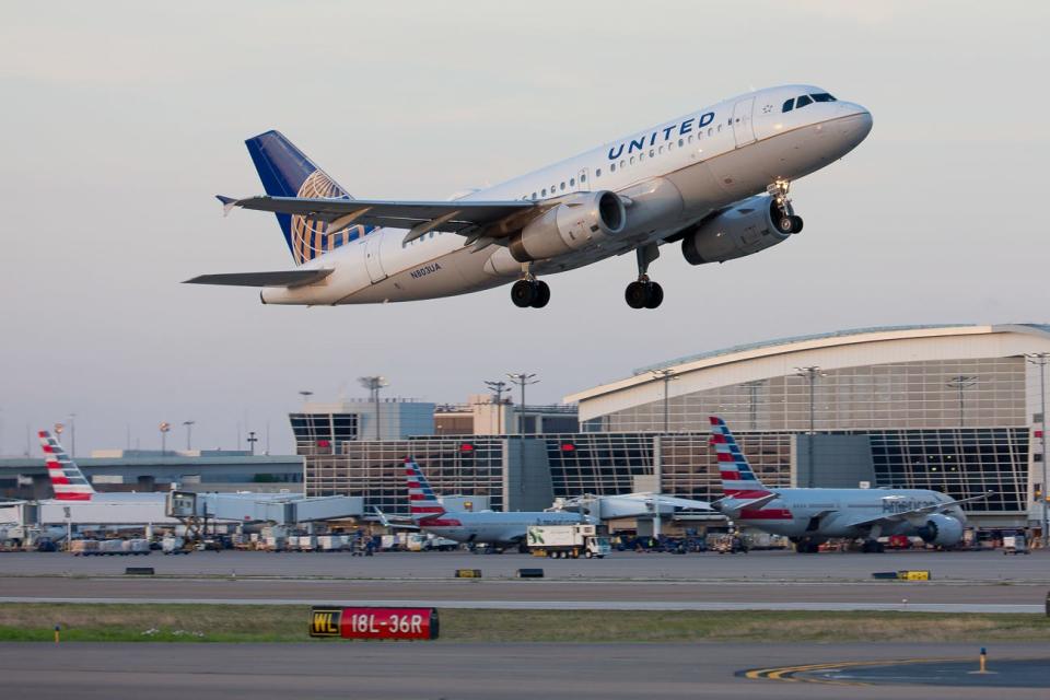 A United Airlines Airbus A319 breaks up the American Airlines monopoly on Dallas Ft. Worth International Airport in April, 2019.