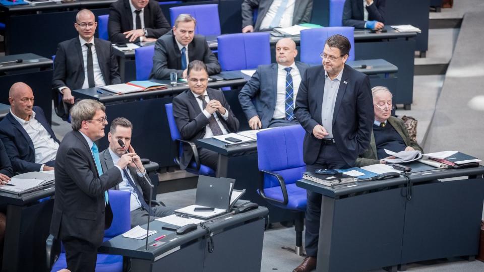 Die FDP will im Bundestag nicht mehr neben der AfD sitzen. (Bild: dpa)