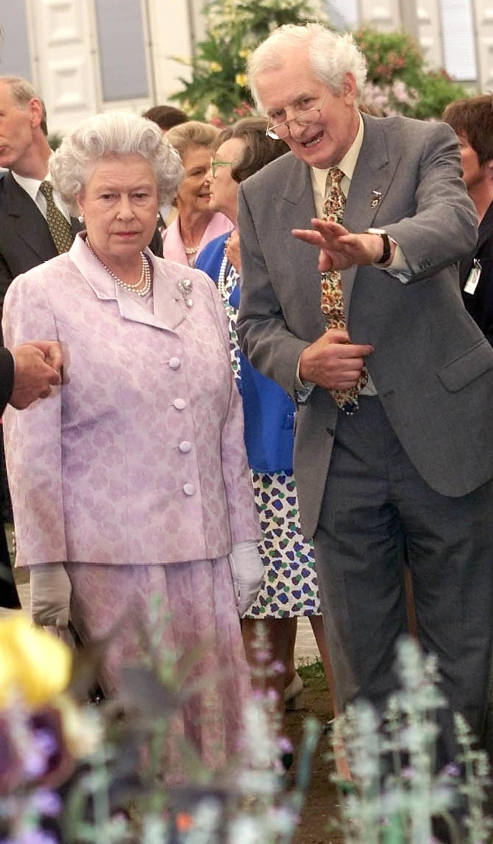 Gardening expert Peter Seabrook and Queen Elizabeth II at the Chelsea Flower Show (PA) (PA Wire)