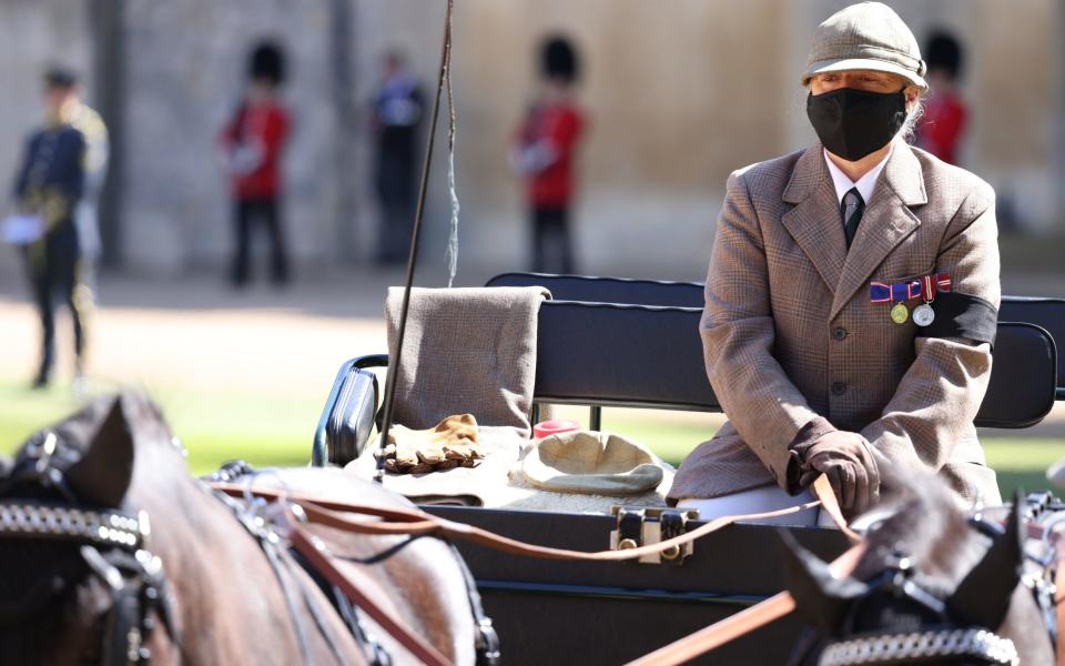 The Duke of Edinburgh's driving carriage arrives in the Quadrangle ahead of his funeral - Ian Vogler/Daily Mirror/ PA