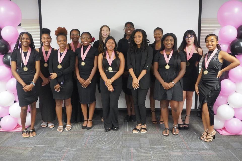 The Mu Upsilon Omega chapter of Alpha Kappa Alpha Sorority Inc. honored the 2024 recipients of its Twenty Pearls Foundation Inc. scholarship on Monday.
(Credit: Photo provided by Voleer Thomas)