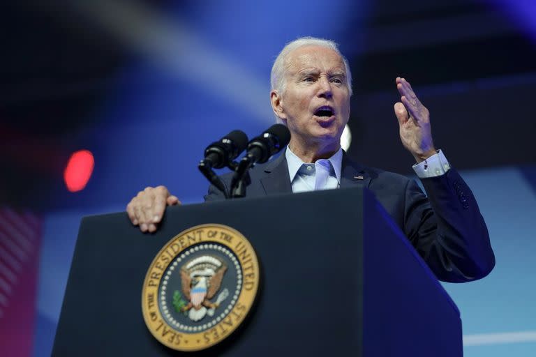 El presidente de EE. UU, Joe Biden, habla durante un mitin político en el Centro de Convenciones de Filadelfia, el sábado 17 de junio de 2023, en Filadelfia. (AP Foto/Manuel Balce Ceneta)