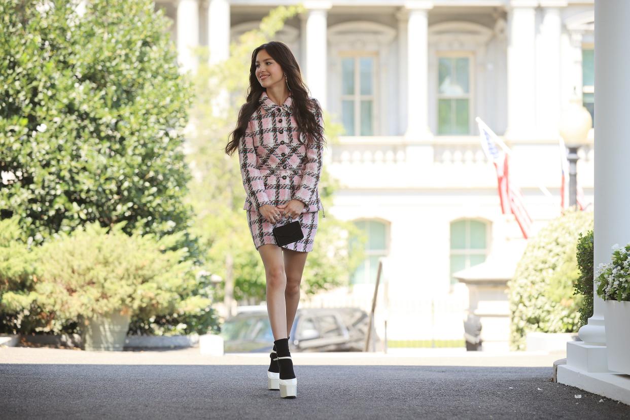 Pop music star and Disney actress Olivia Rodrigo arrives at the White House on 14 July 2021 in Washington DC. Rodrigo is partnering with the White House to promote COVID-19 vaccination outreach to her young fans. (Getty Images)