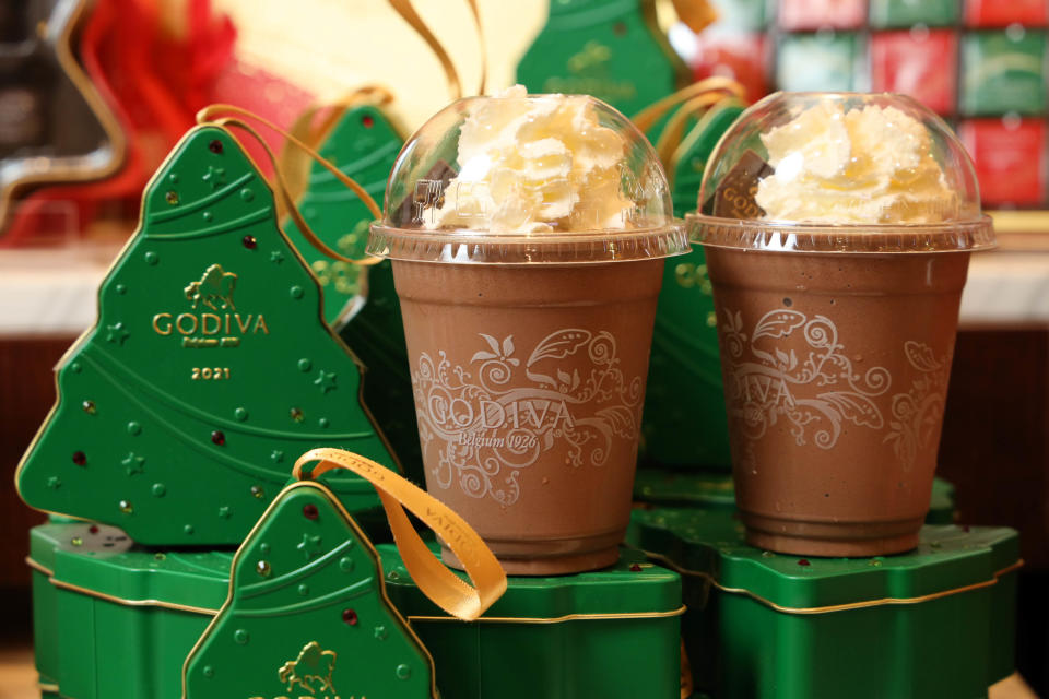 GODIVA Chocolatier的Dark Chocolate Shake有買一送一優惠，折後只需$50。