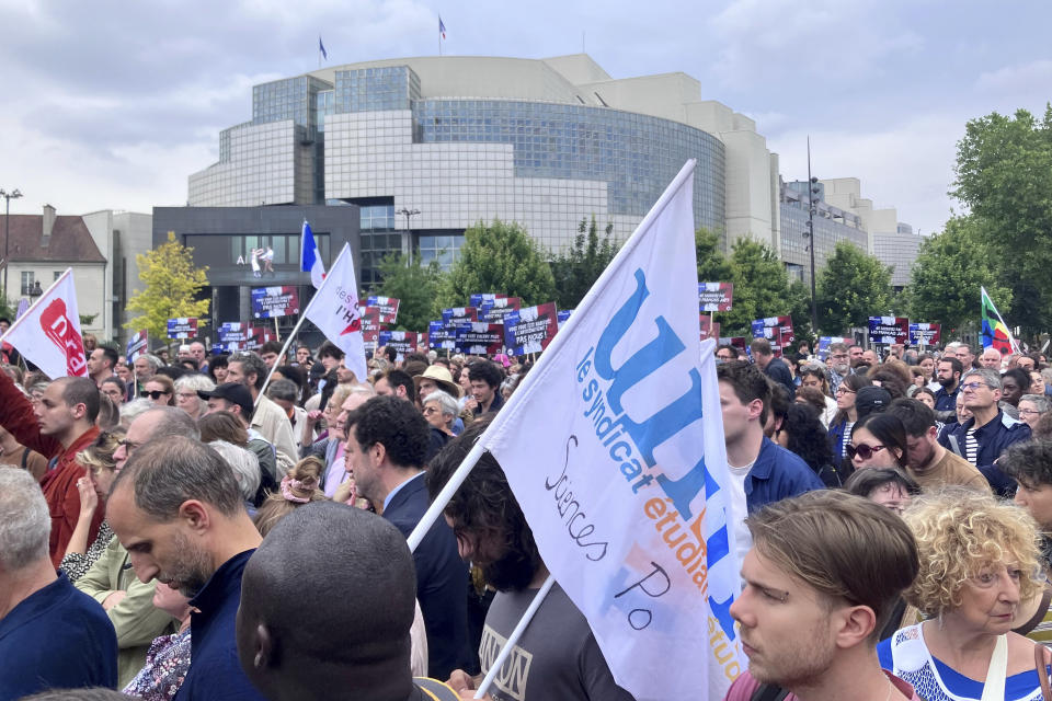 People gather against anti semitism, Thursday, June 20, 2024 in Paris. The alleged rape of a 12-year-old Jewish girl in a suspected antisemitic attack has sent shockwaves throughout France, and thrust concerns about antisemitism to the forefront of campaigning for the country's legislative elections. (AP Photo/Oleg Cetinic)