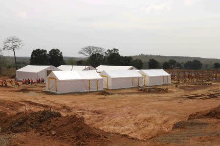 A newly-built Ebola treatment center is pictured in Beyla, Guinea, November 25, 2014. Picture taken November 25, 2014. REUTERS/Fabien Offner