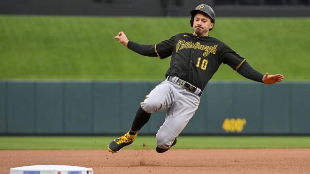 Despite trade request, Reynolds wanted to stay with Pirates