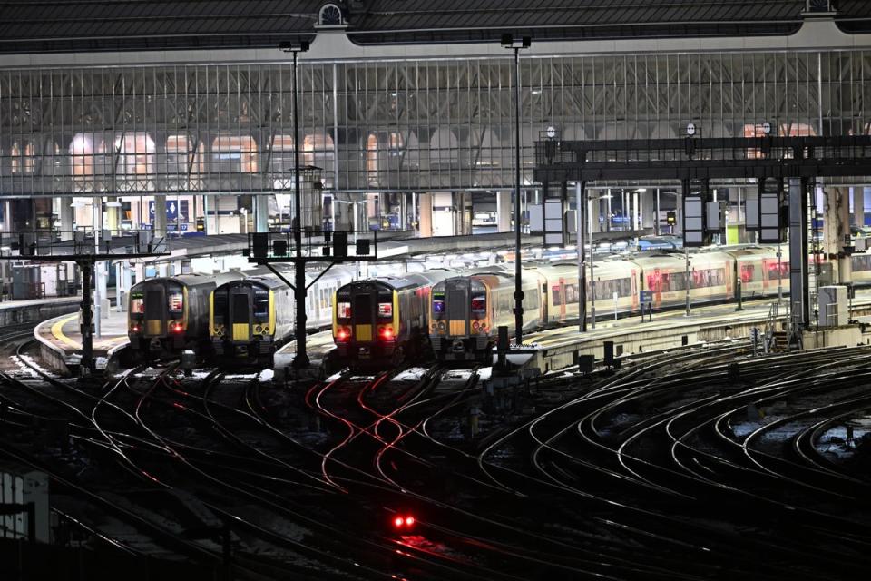 Icy conditions are expected to disrupt London transport for a further day while train strikes will also cause chaos  on the travel network (Jeremy Selwyn)
