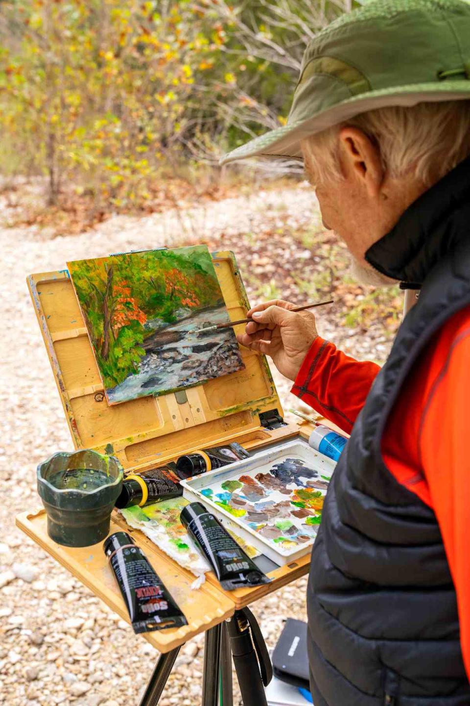 A painter captures the season.