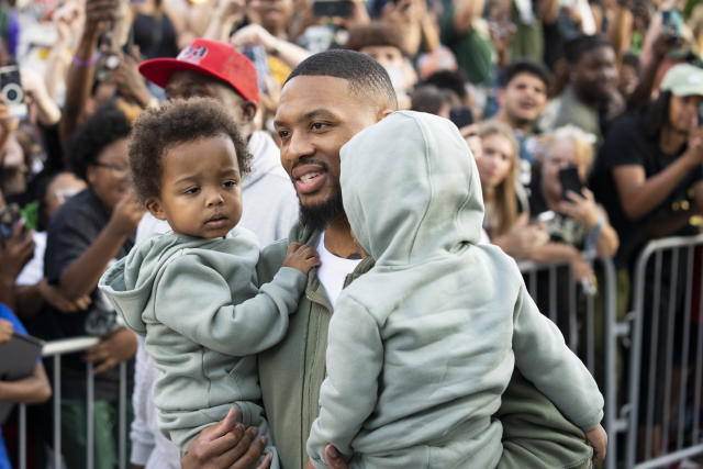 DAME TIME IN MILWAUKEE — Bucks get Lillard for Holiday, draft picks -  Welcome to Tribune Sports!