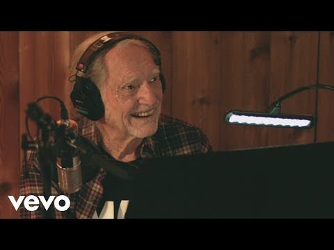 6) Willie Nelson - Last Man Standing