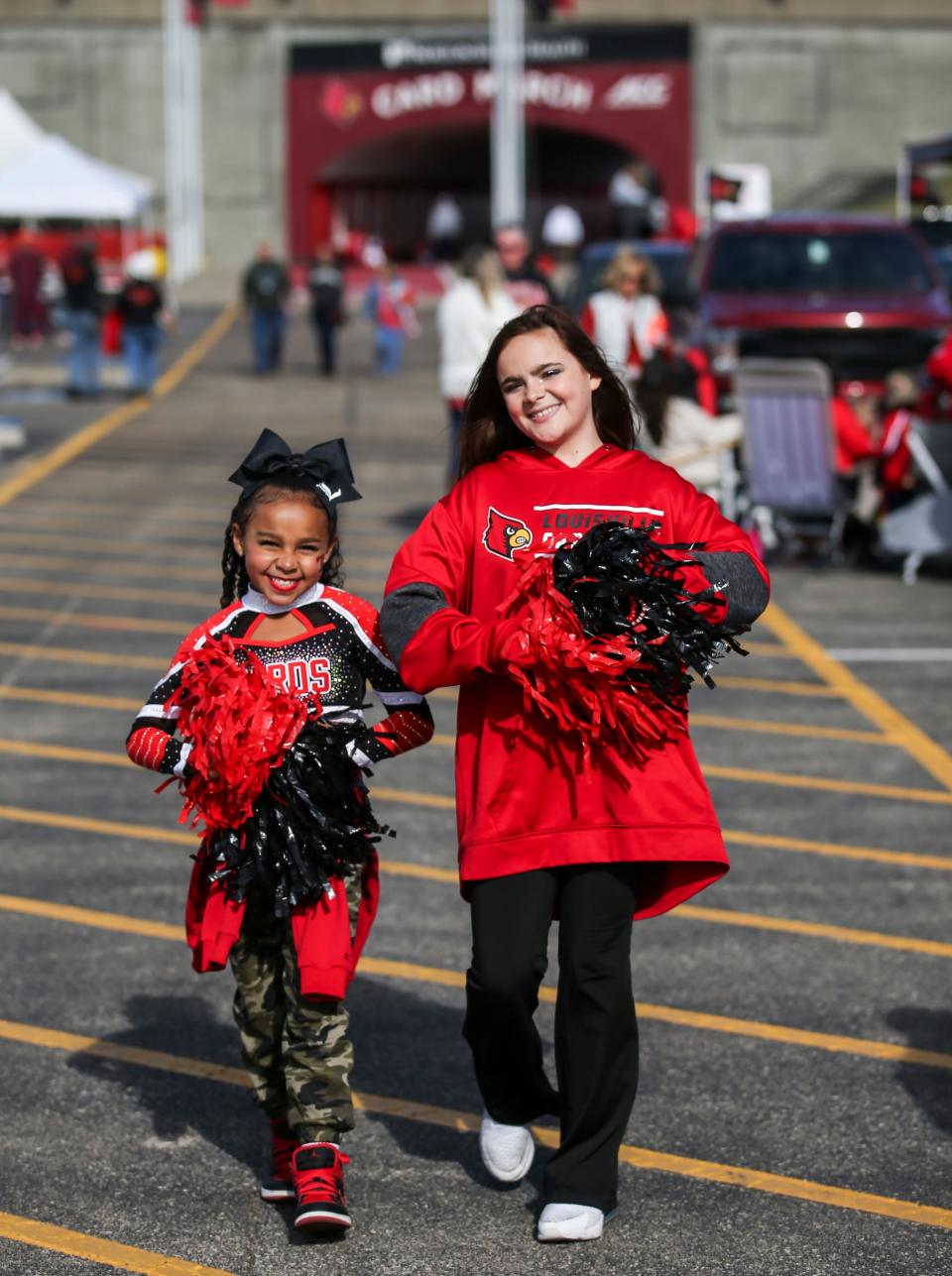 Brecklyn Brewer and Kinslei Wieber before the Cards' game against Virginia Tech Saturday. Nov.4, 2023.