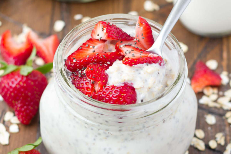 Strawberry Chia Overnight Oats