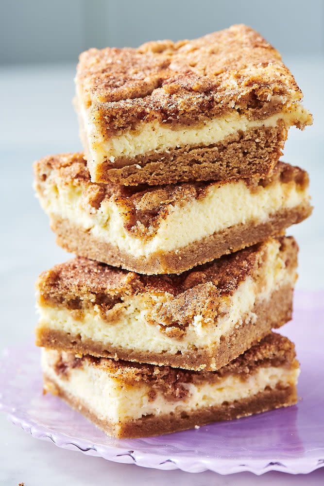 Snickerdoodle Cheesecake Bars