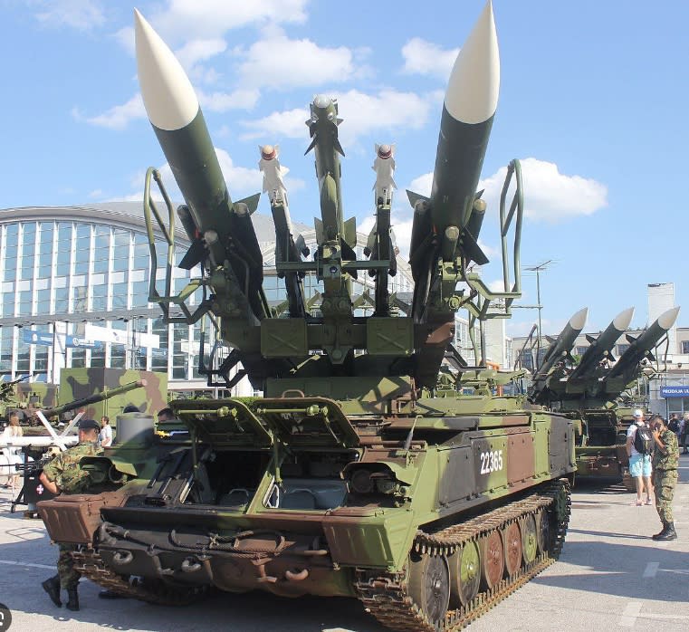 捷克方面已向烏克蘭移交兩套 KUB 防空系統和相應的導彈。   圖 : 翻攝自推特