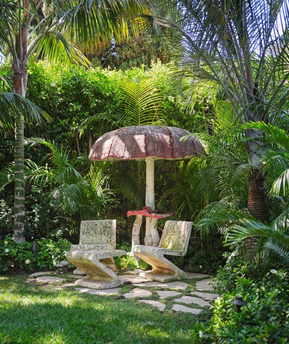 a california home pool area