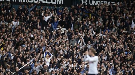 Britain Football Soccer - Tottenham Hotspur v Arsenal - Premier League - White Hart Lane - 30/4/17 Tottenham fans celebrate after the match Action Images via Reuters / Paul Childs Livepic