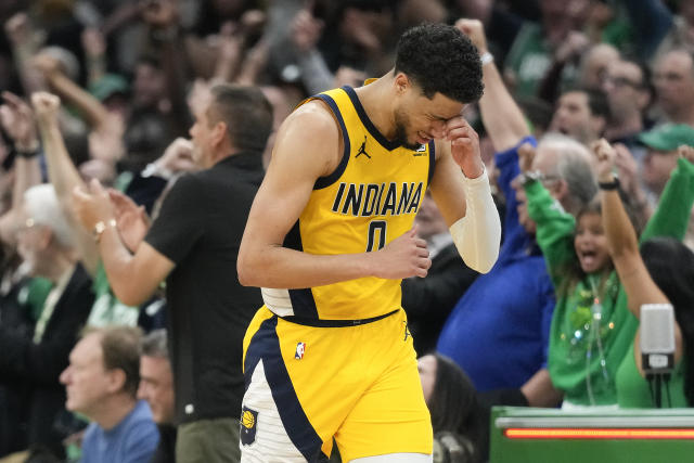 Haliburton's turnovers cost Pacers, who blow late lead against Celtics in Game  1 of East finals - Yahoo Sport