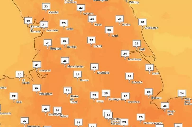 It's set to be a warm day today as temperatures rise to 26C in Manchester