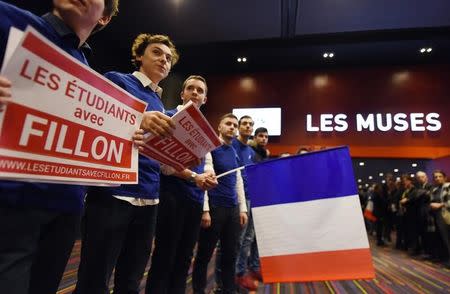 Student activists attend a political rally for Francois Fillon, presidential candidate of the French centre-right for 2017, in Nice, France, January 11, 2017. REUTERS/Jean-Pierre Amet/Files