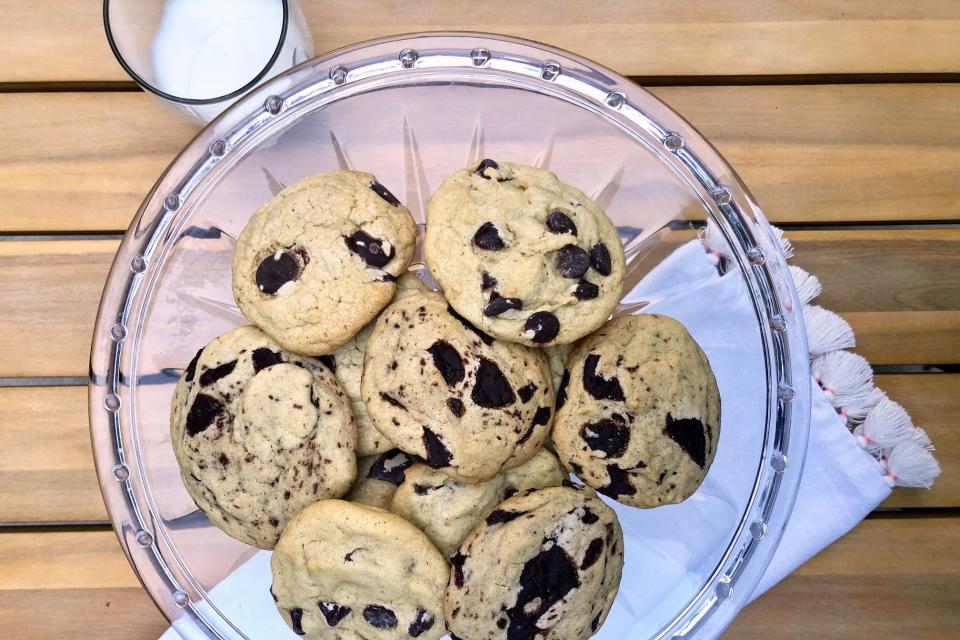 Dark Chocolate Chip Cookies