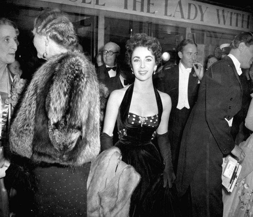 Actress Elizabeth Taylor at the premiere of "The Lady with the Lamp"