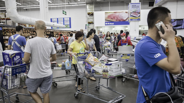 shoppers crowding Sam's Club