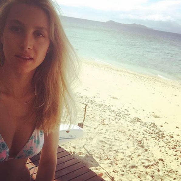 Whitney Port is no stranger to #nomakeupselfies on Instagram, and even posted a bare-faced, body positive photo sans makeup months ago. The caption shut down haters calling her “anemic” and “dead” when she went makeup free in past posts, and asked followers to embrace their bare skin with the hashtag #OurCleanSkinIsIn. She has since shared 3 selfies from her honeymoon in Fiji upholding her clean skin mantra and looking stunning while doing it, selfie stick and all.