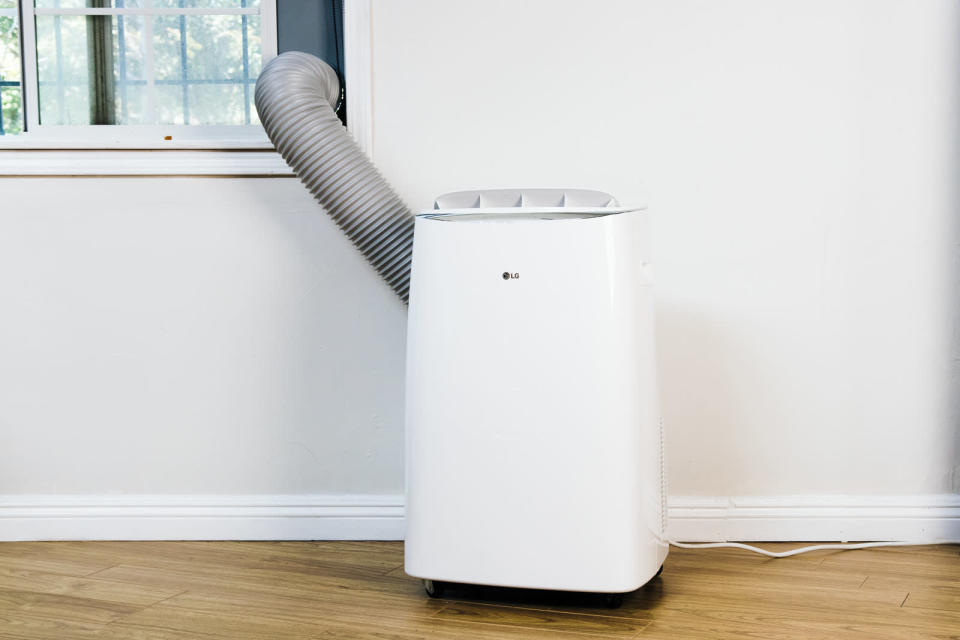 Portable air conditioner