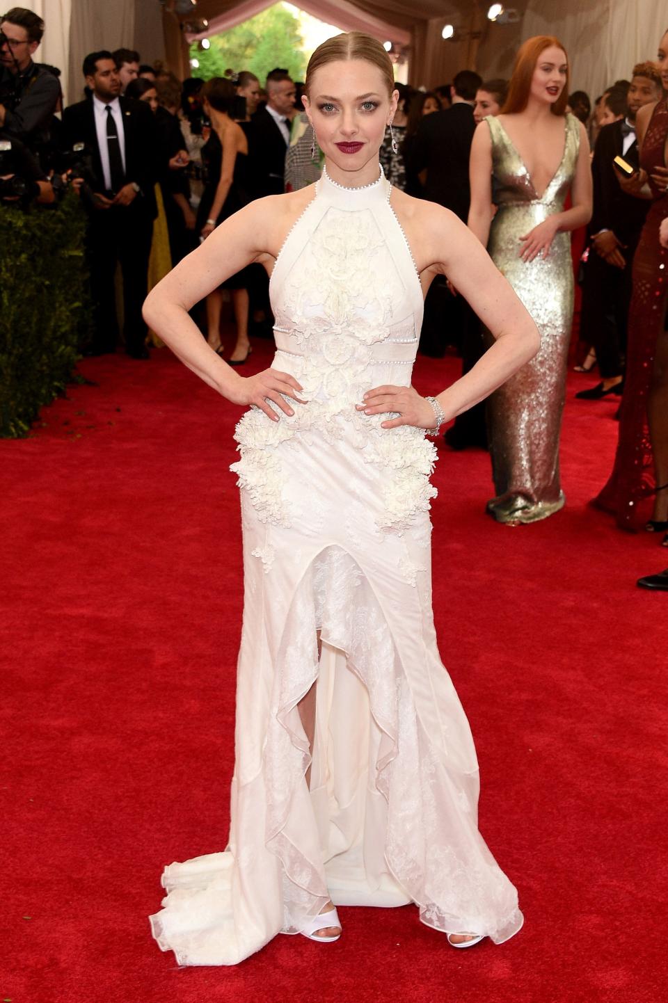 <h1 class="title">Amanda Seyfried in Givenchy Haute Couture</h1><cite class="credit">Photo: Getty Images</cite>