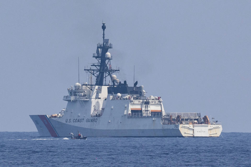 美國海岸防衛隊巡防艦史卓頓號20日駛過台灣海峽，時間點就落在美國國務卿布林肯結束訪問北京行程的隔天。（路透社資料照）