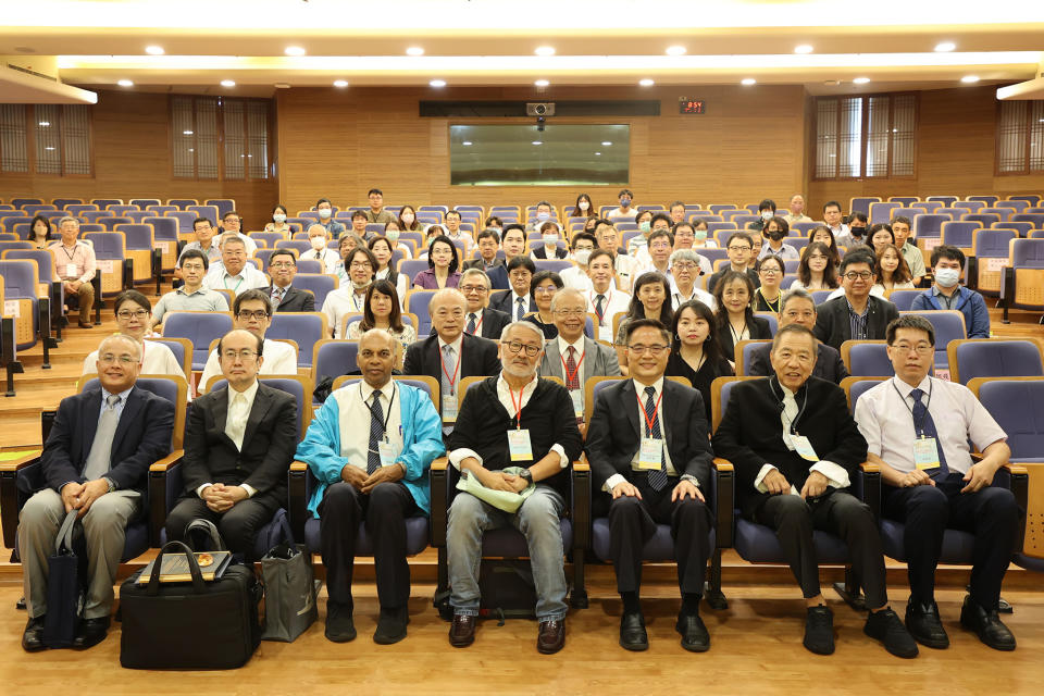 「第15屆泛太平洋幹細胞及癌症研究研討會(15th Pan Pacific Symposium on Stem Cells and Cancer Research , PPSSC)」9月16、17日在花蓮慈濟醫院舉行。