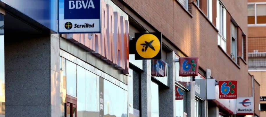 Barclays sobrepondera a Santander y Caixabank y castiga a las acciones de BBVA