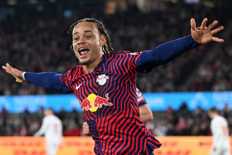 Leipzig's Xavi Simons celebrates scoring his side's first goal during the German Bundesliga soccer match between 1. FC Cologne and RB Leipzig at RheinEnergieStadion. Federico Gambarini/dpa