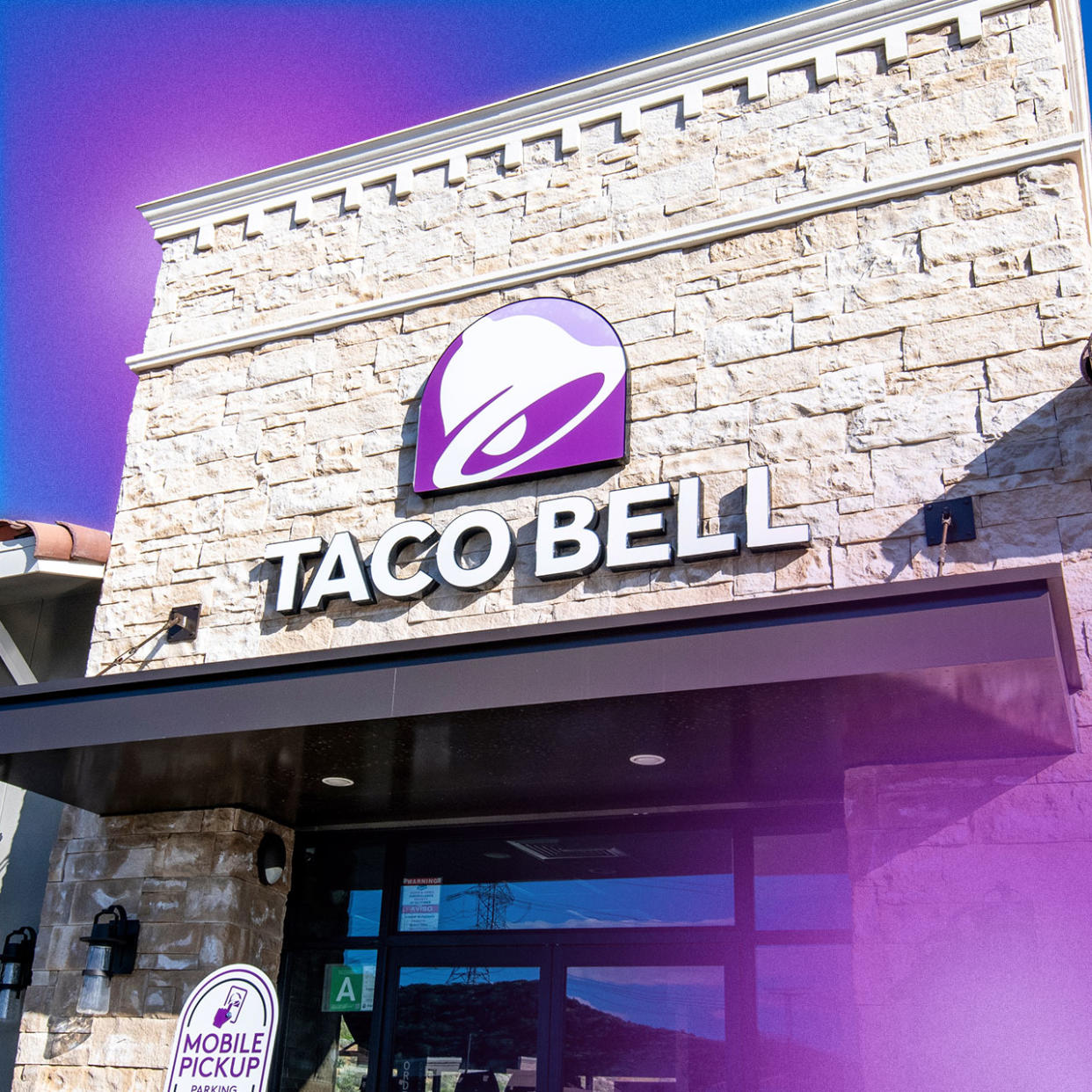 taco bell storefront