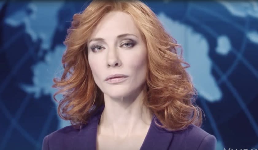 In „Manifesto“ übernimmt Blanchett 13 verschiedene Rollen, hier ist sie als Nachrichtensprecherin zu sehen. (Bild: Screenshot/Trailer)