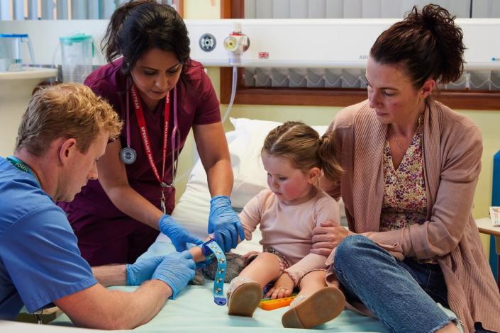 Parminder Nagra (second left) in ‘Maternal’  (ITV)