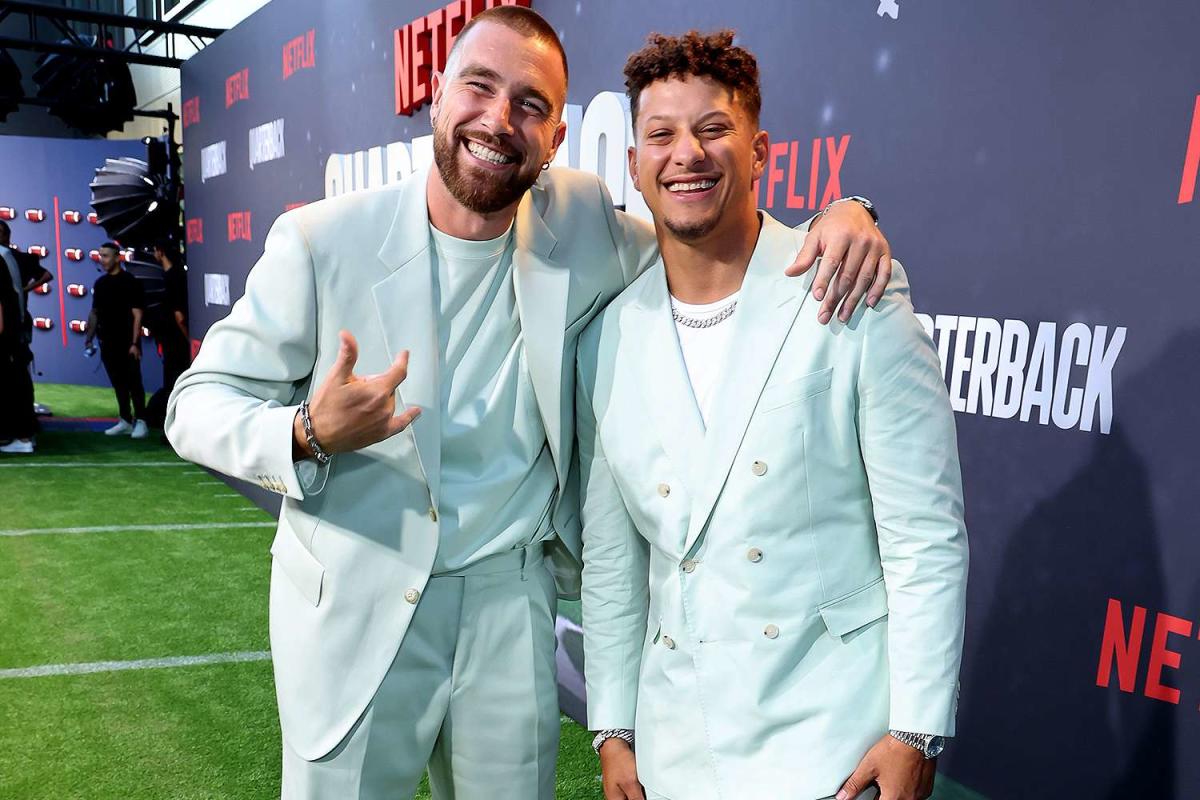 Travis Kelce Suits Up in Mint Green at Netflix's Quarterback