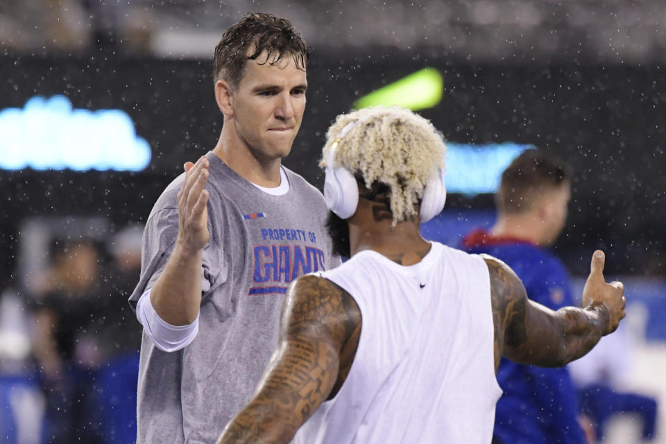 Can Eli Manning and Odell Beckham Jr. get on the same page? We’ll find out Monday night when the Giants face the Falcons in Atlanta. (AP)